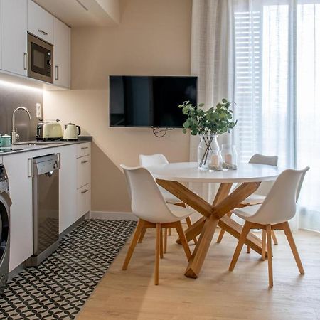 Barcelona Touch Apartments - Progres Л'Успіталет-да-Любрагат Екстер'єр фото