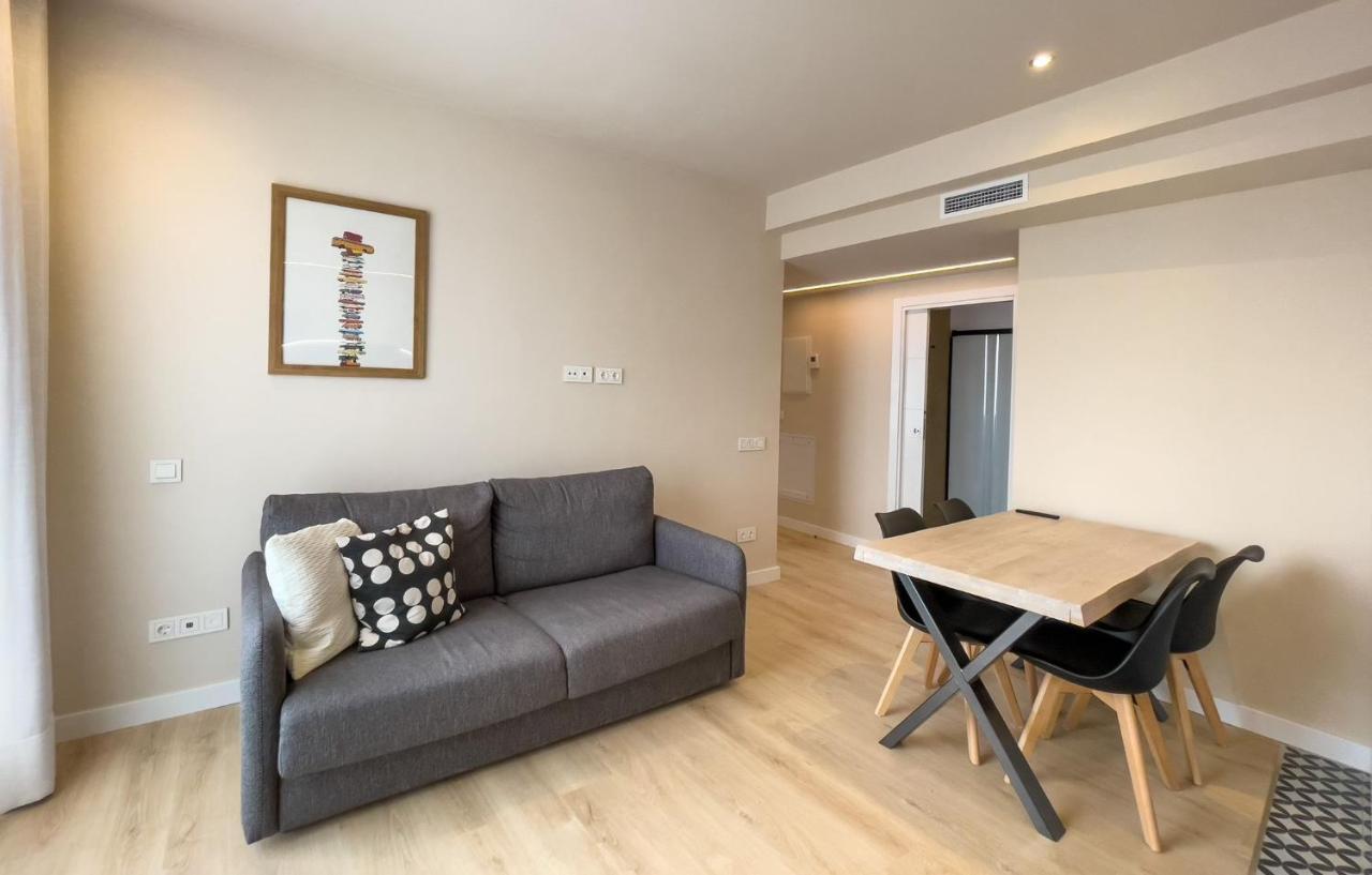 Barcelona Touch Apartments - Progres Л'Успіталет-да-Любрагат Екстер'єр фото