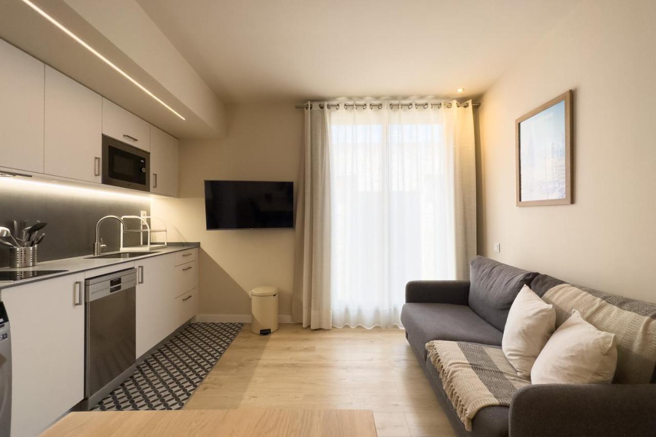 Barcelona Touch Apartments - Progres Л'Успіталет-да-Любрагат Екстер'єр фото